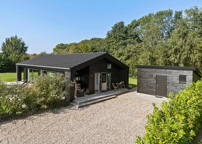 3 Bedroom Amazing In Sydals Holiday home *